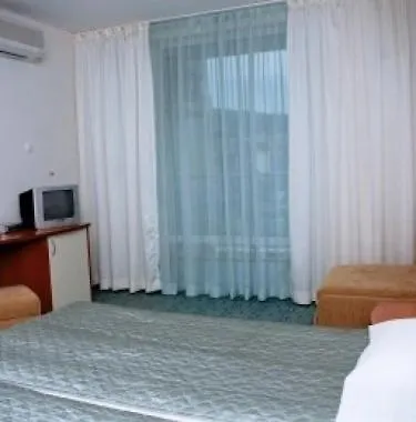 Africana Hotel